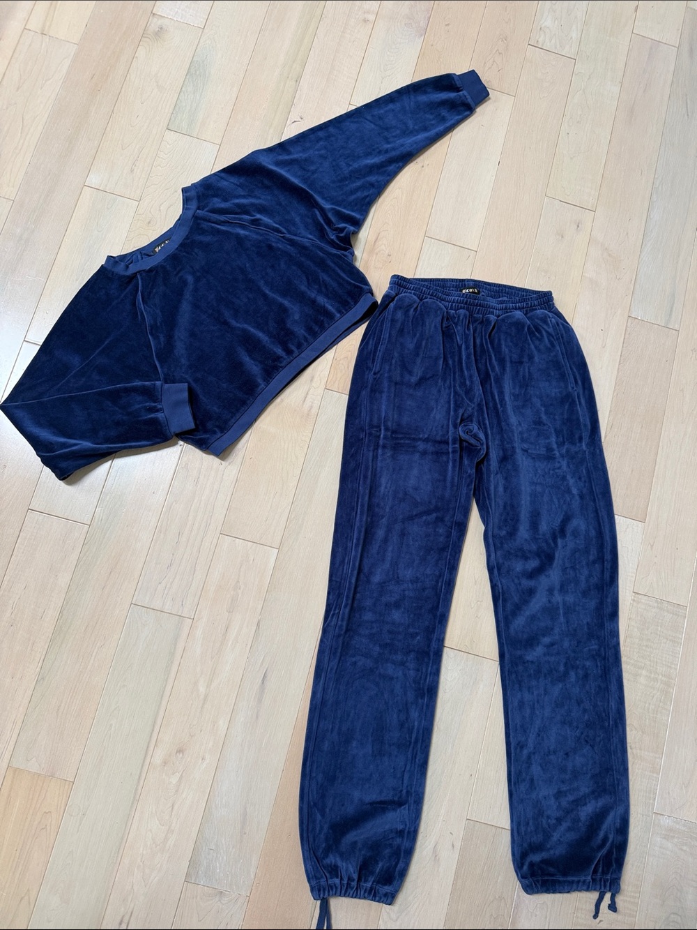Suzie Kondi soft cotton velour navy track suit raglan top & pants S-M